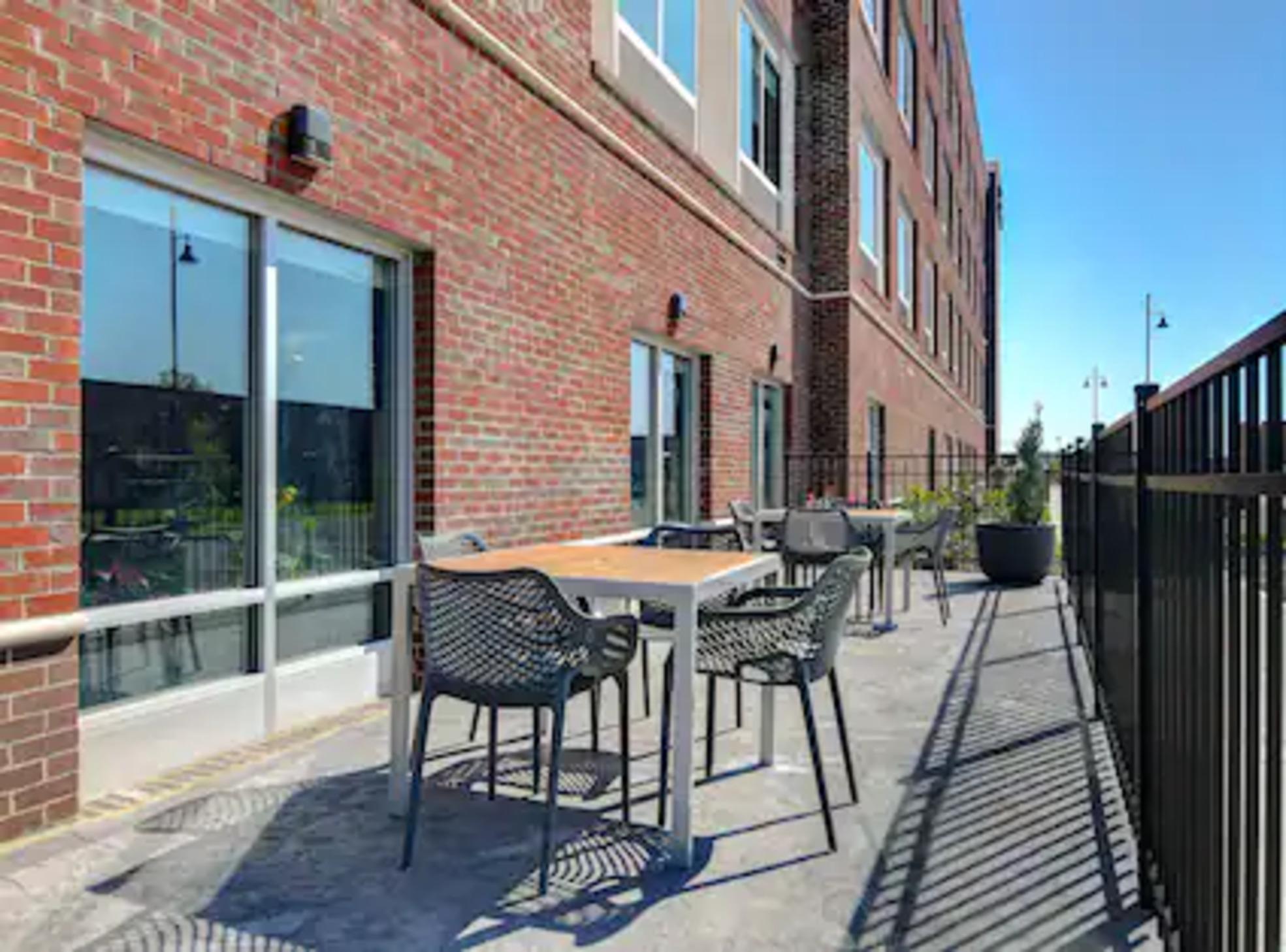 Hampton Inn & Suites Canal Winchester Columbus Екстериор снимка