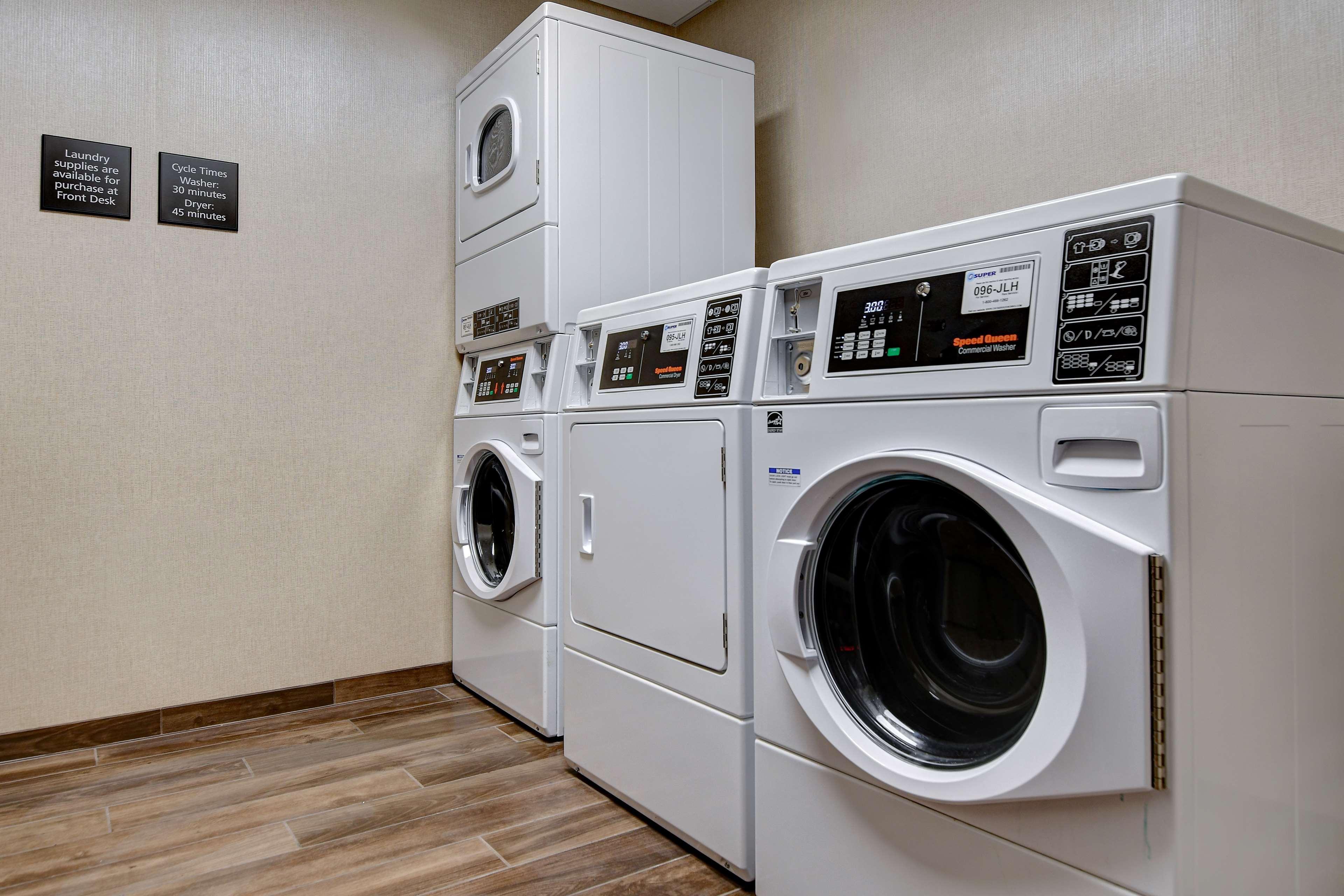 Hampton Inn & Suites Canal Winchester Columbus Екстериор снимка