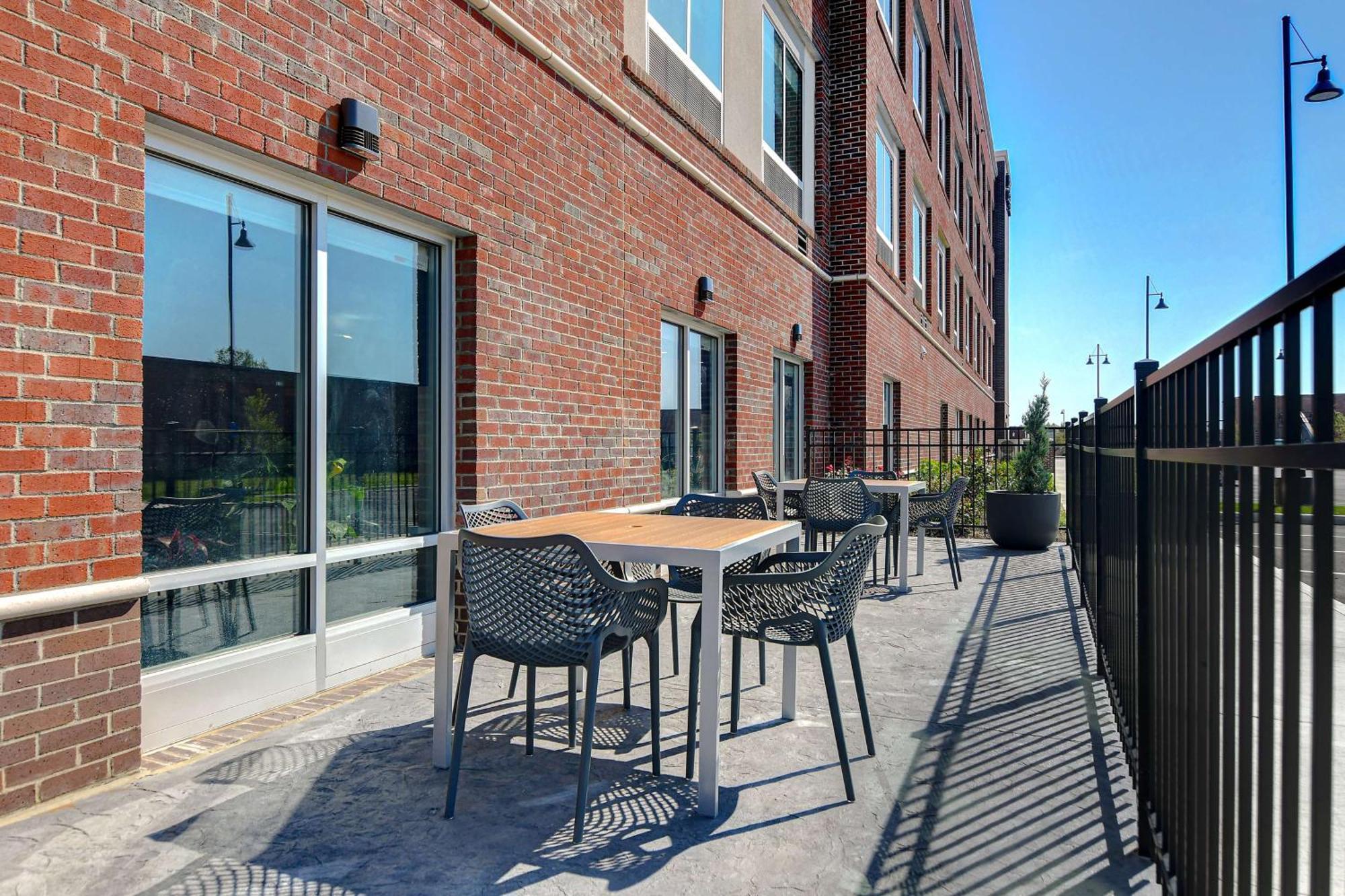 Hampton Inn & Suites Canal Winchester Columbus Екстериор снимка